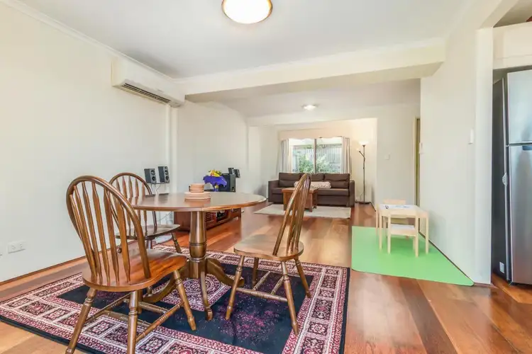 Sixth view of Homely townhouse listing, 4/70 Crest St, Mount Gravatt East QLD 4122