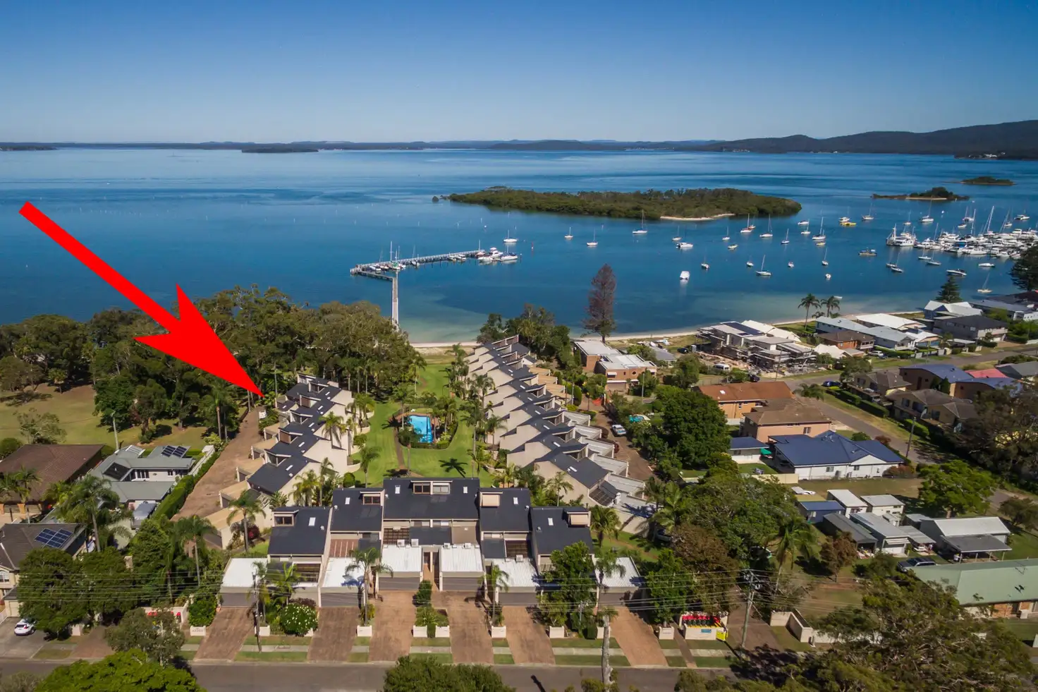 Main view of Homely townhouse listing, 10/4 Cromarty Road, Soldiers Point NSW 2317