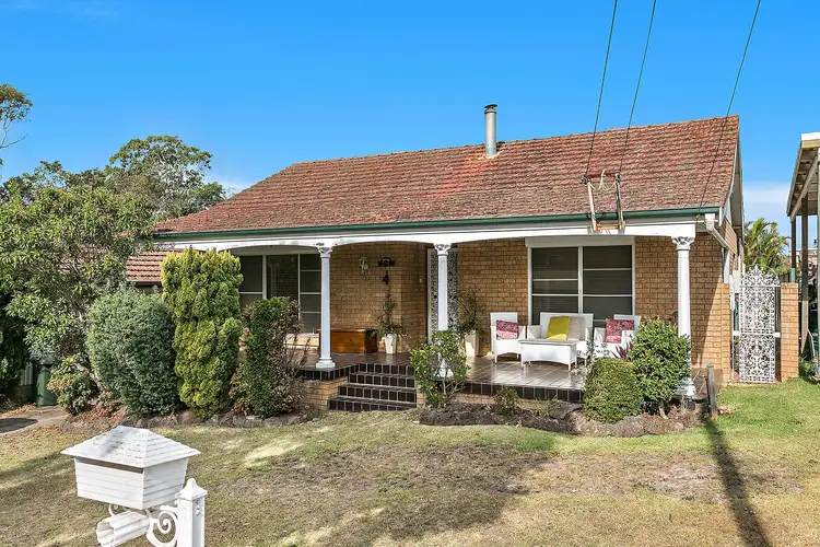 90 Caldarra Avenue, Engadine NSW 2233