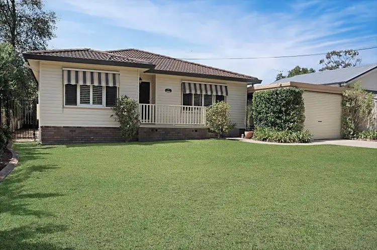 2 McDonald Avenue, Nowra NSW 2541