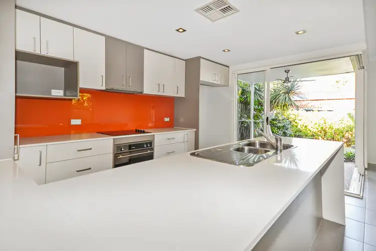Seventh view of Homely house listing, 2/128 Falconer Street, Southport QLD 4215