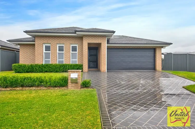 12 Discovery Circuit, Gregory Hills NSW 2557