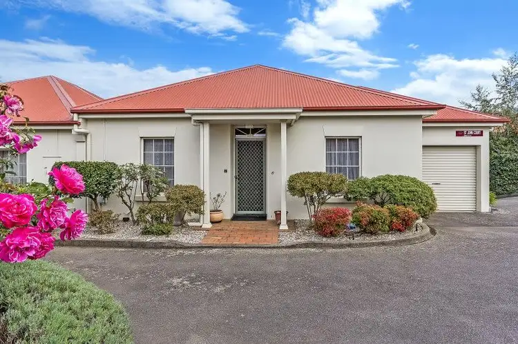 6 St John Court, Launceston TAS 7250