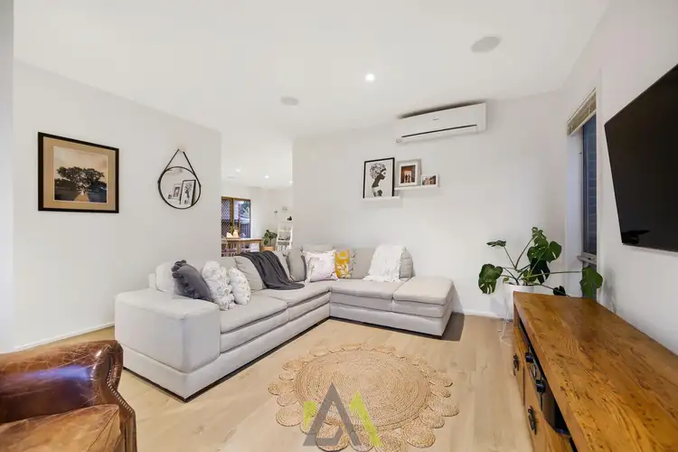 Third view of Homely house listing, 2/1 Warrenwood Place, Langwarrin VIC 3910