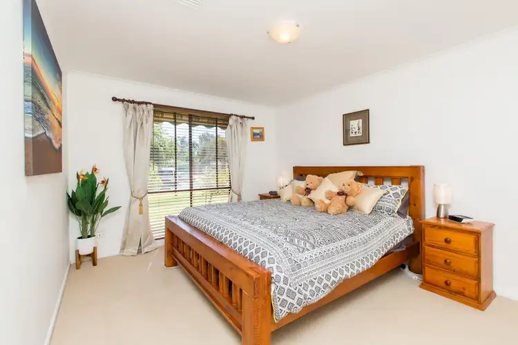 Sixth view of Homely house listing, 15 Matheson Place, Estella NSW 2650