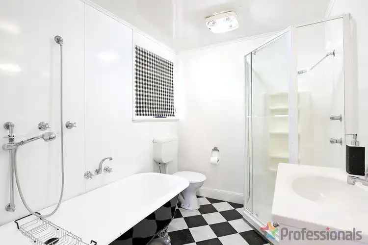 Sixth view of Homely house listing, 116 O'Dell Street, Armidale NSW 2350