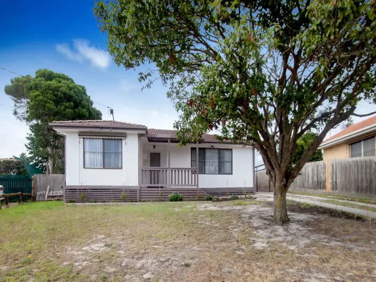 55 Aleppo Cres, Frankston North VIC 3200