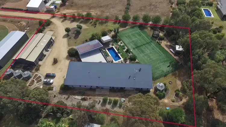 8 Wood Street, Bundalong VIC 3730