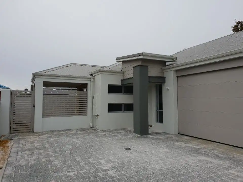 Main view of Homely house listing, 3/94 North Lake Road, Myaree WA 6154