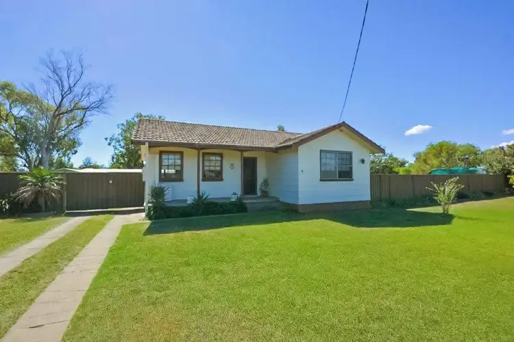 10 - 12 Pine Street, Curlewis NSW 2381