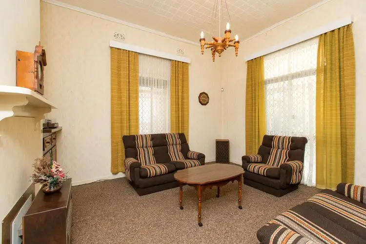 Fourth view of Homely house listing, 8 Norman Street, Turvey Park NSW 2650