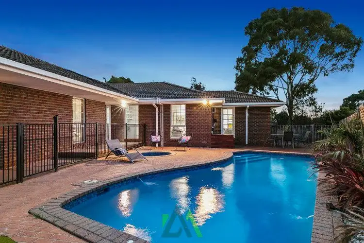 Second view of Homely house listing, 2 Bodalla Court, Frankston VIC 3199