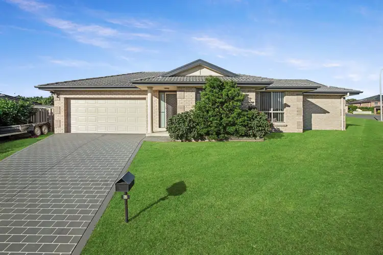 62 Jenna Drive, Raworth NSW 2321