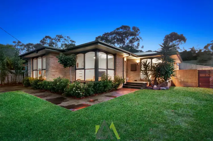 27 Gulwa Avenue, Frankston VIC 3199