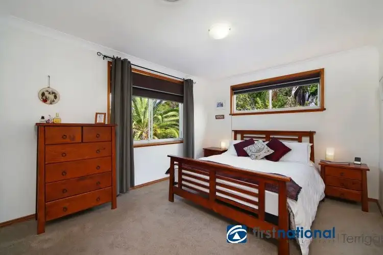 Fifth view of Homely house listing, 2 Dorset Close, Wamberal NSW 2260