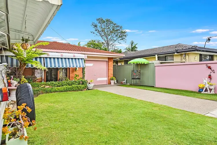 Second view of Homely house listing, 190 Townson Avenue, Palm Beach QLD 4221