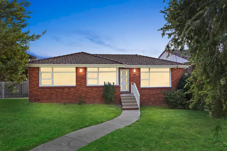 12 Nolan Avenue, Engadine NSW 2233