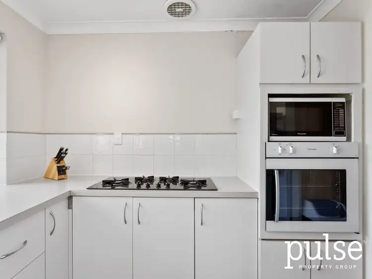 Sixth view of Homely house listing, 3/8-10 Reddington Way, Brentwood WA 6153
