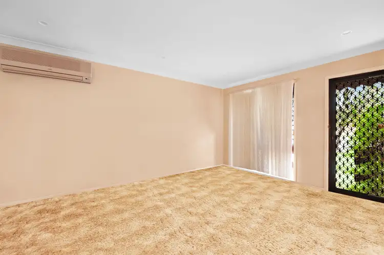 Fifth view of Homely unit listing, 2/27 Stradbroke Avenue, Metford NSW 2323