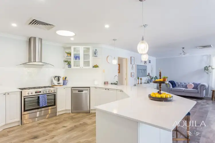 Sixth view of Homely house listing, 2 Lookout Circle, Ellenbrook WA 6069