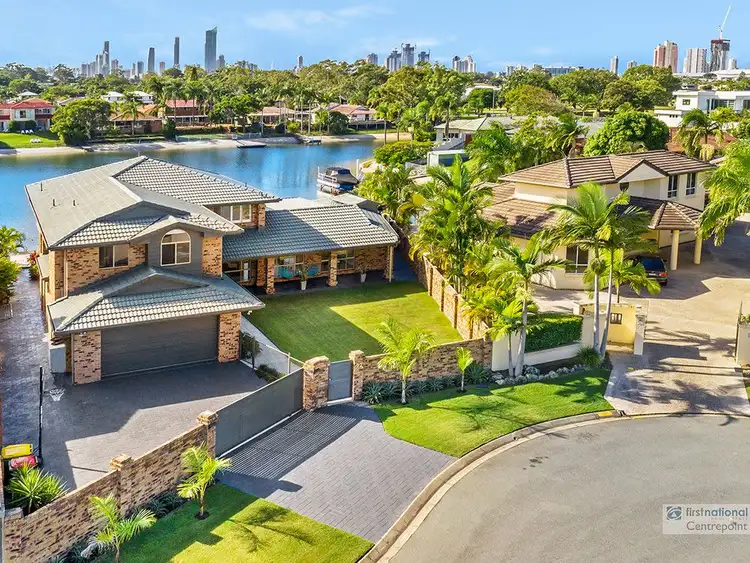 92 Waitomo Street, Broadbeach Waters QLD 4218