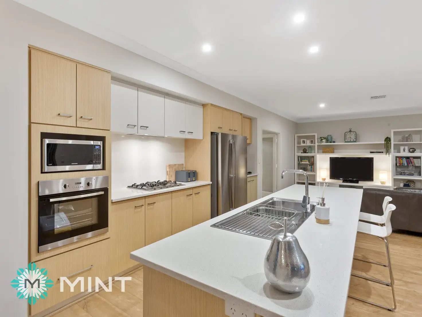 Main view of Homely house listing, 21b McKimmie Rd, Palmyra WA 6157