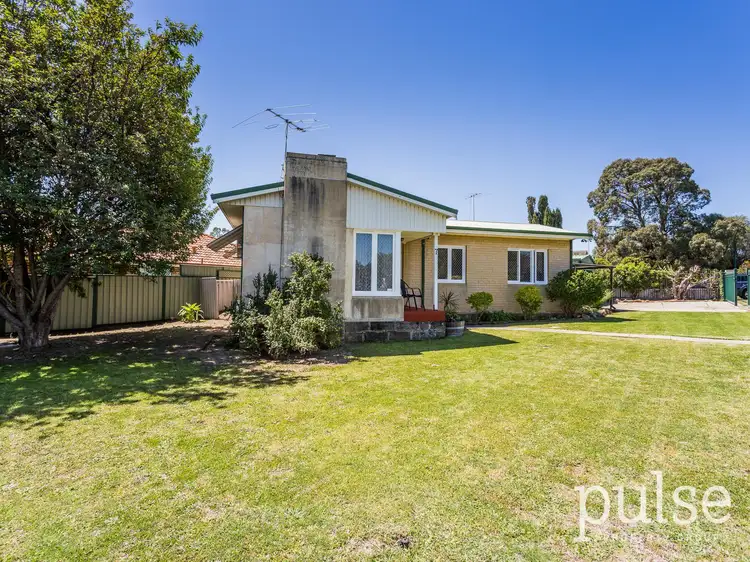 7 Antill Street, Willagee WA 6156