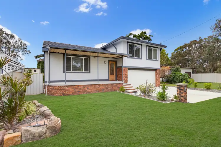 24 Kewalo Ave, Budgewoi NSW 2262