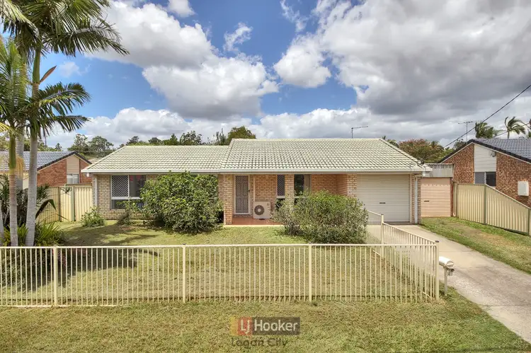 4 Julius Court, Marsden QLD 4132