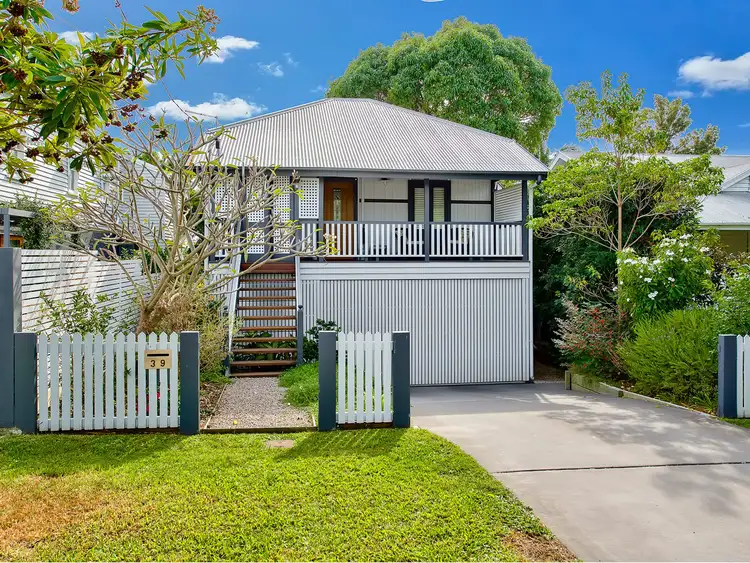 39 Daphne Street, Grange QLD 4051