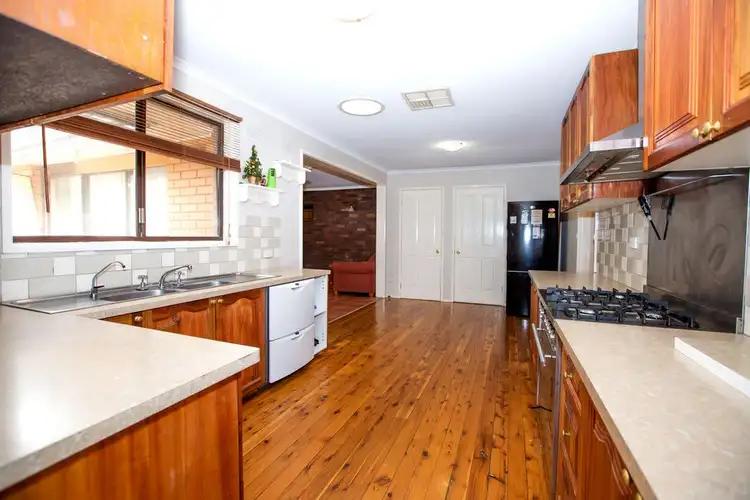 Sixth view of Homely house listing, 7 Malaya Drive, Tolland NSW 2650