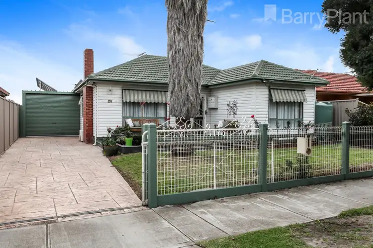 25 Godfrey Avenue, Sunshine North VIC 3020