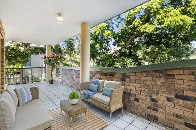 Third view of Homely unit listing, 2/39 Raven Street, St Lucia QLD 4067