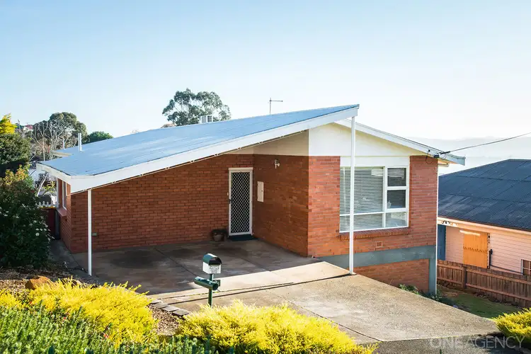 2b Delamere Crescent, Trevallyn TAS 7250