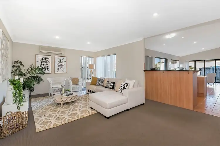 19 Woody Views Way, Robina QLD 4226