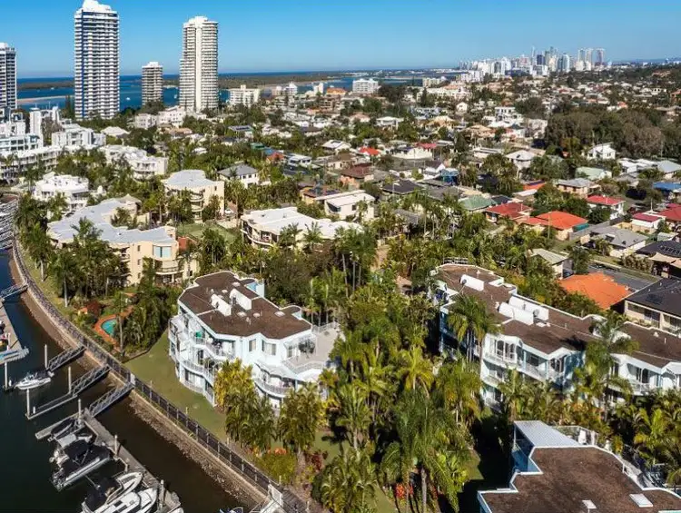 Main view of Homely unit listing, 19/75-77 Morala Avenue, Runaway Bay QLD 4216