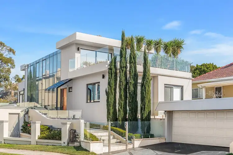 9 Belgrave Esplanade, Sylvania NSW 2224