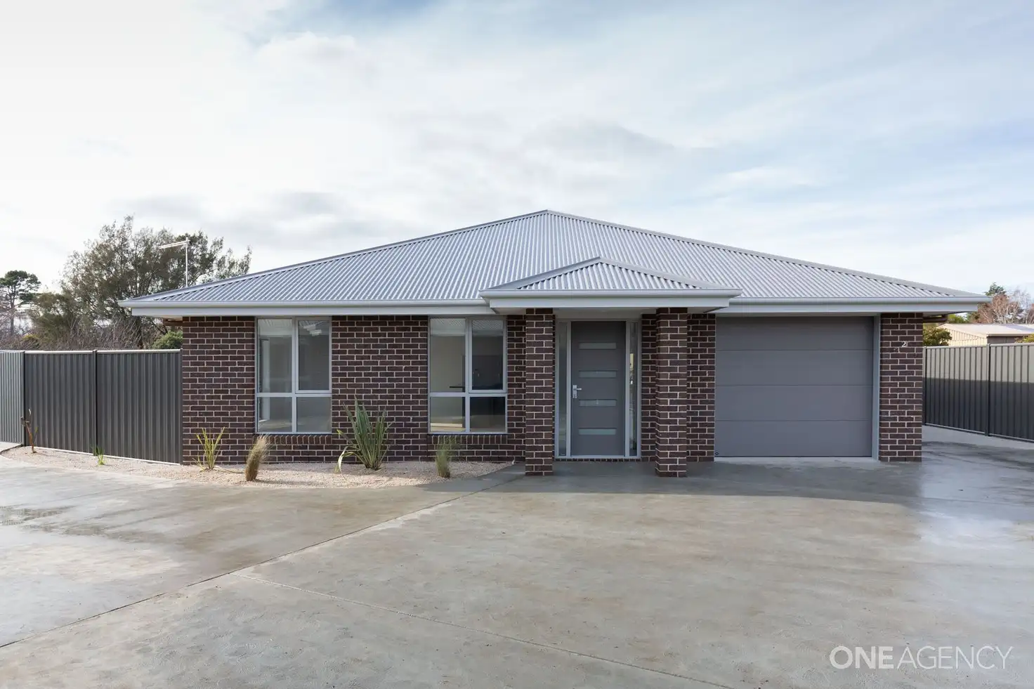 Main view of Homely unit listing, 2/172 Wellington Street, Longford TAS 7301