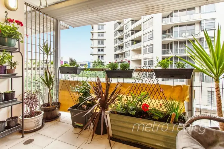 Third view of Homely apartment listing, 408/45 Shelley St, Sydney NSW 2000