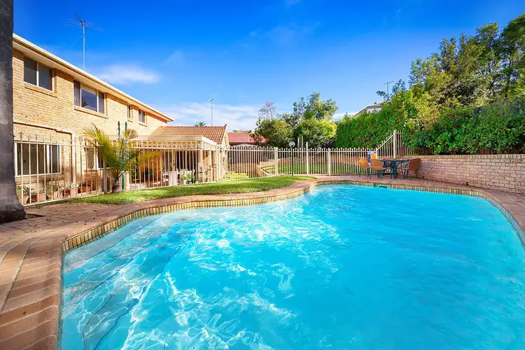 18 Quarrion Place, Woronora Heights NSW 2233