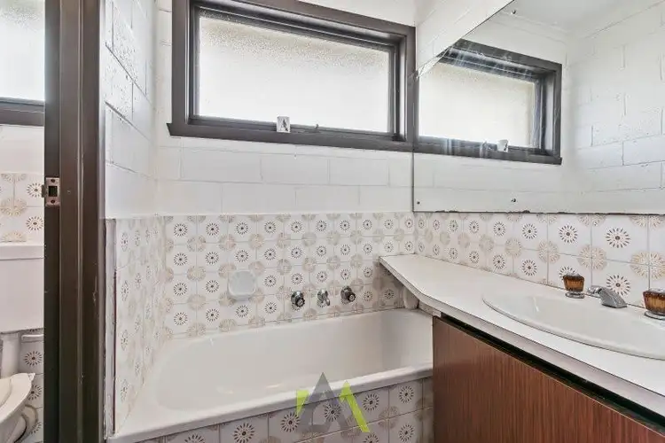 Sixth view of Homely unit listing, 9/74 - 76 Beach Street, Frankston VIC 3199