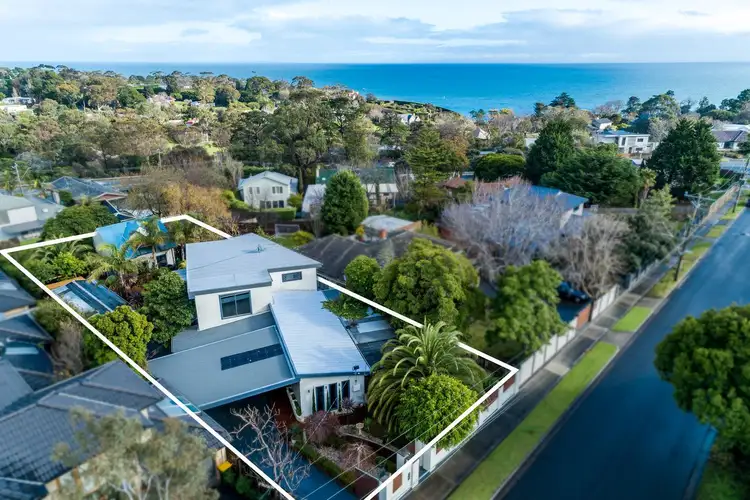 6 Ithaca Road, Frankston South VIC 3199