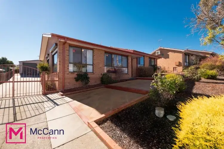 Second view of Homely house listing, 31 Louisa Lawson Crescent, Gilmore ACT 2905