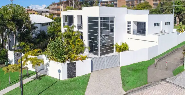 17 Crystal Waves Place, Alexandra Headland QLD 4572