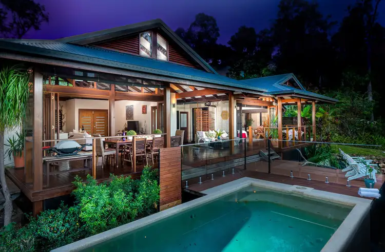 2-4 Tranquil Place, Smithfield QLD 4878