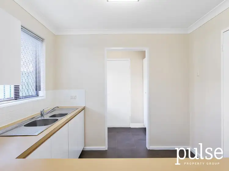 Sixth view of Homely house listing, 4/255 Labouchere Road, Como WA 6152