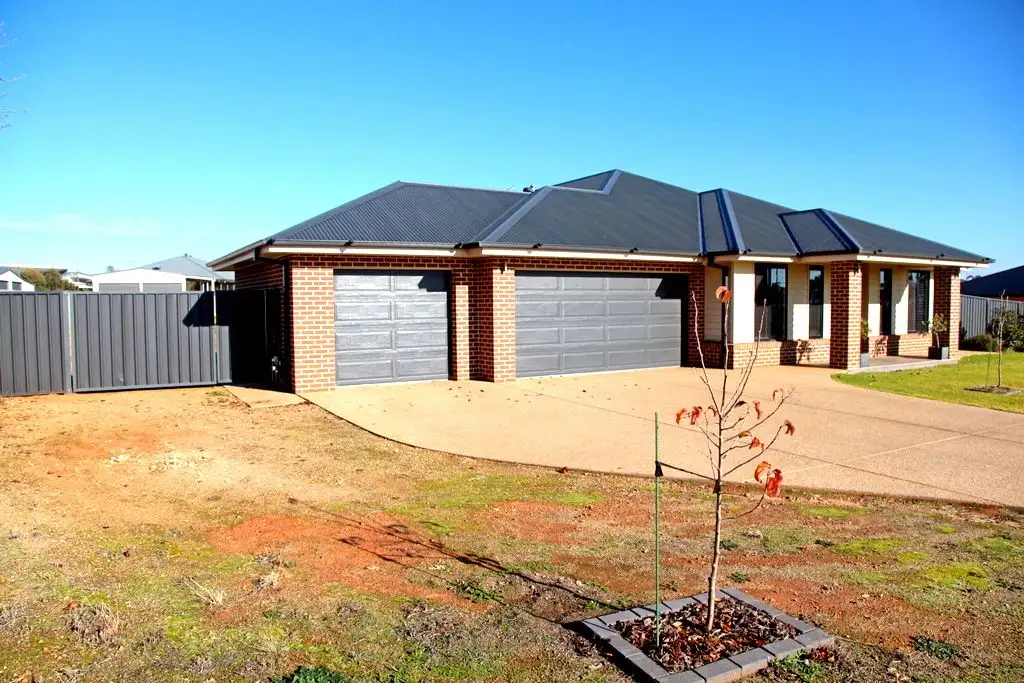 Main view of Homely house listing, 6 Banksia Street, Coolamon NSW 2701