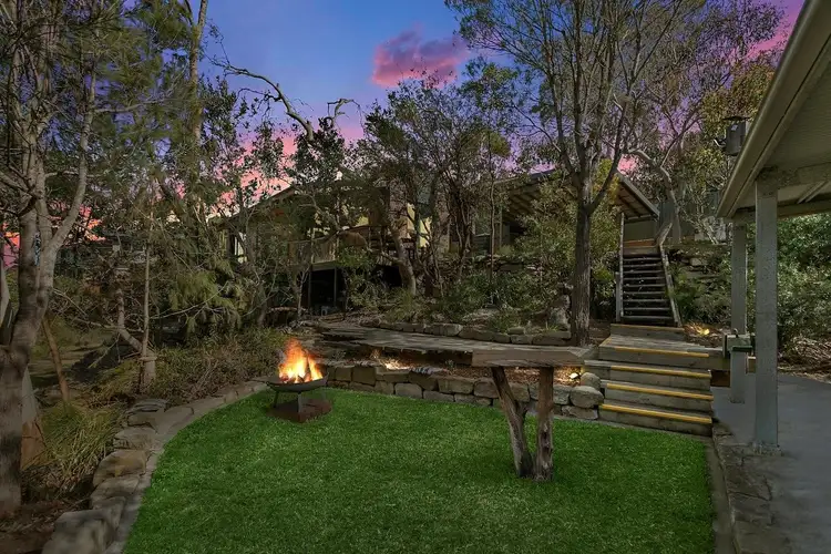 6 Appin Place, Engadine NSW 2233