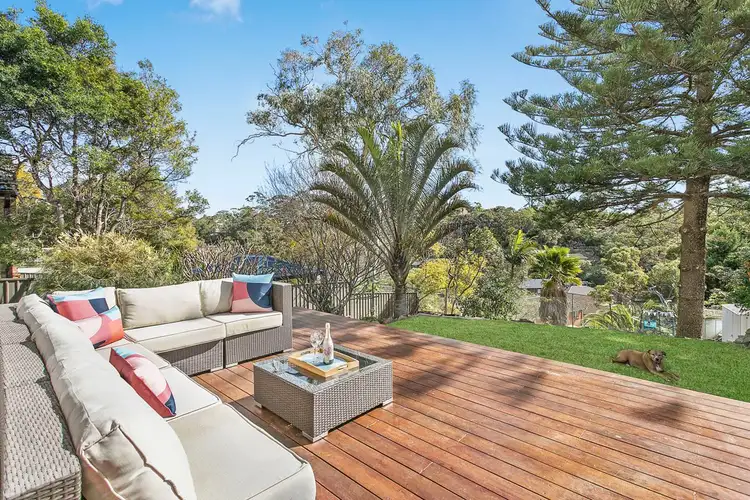33 Caldarra Avenue, Engadine NSW 2233