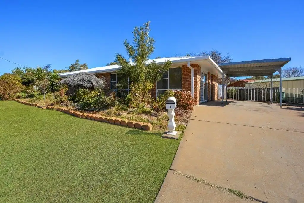 Main view of Homely house listing, 3 Davis Avenue, Gunnedah NSW 2380